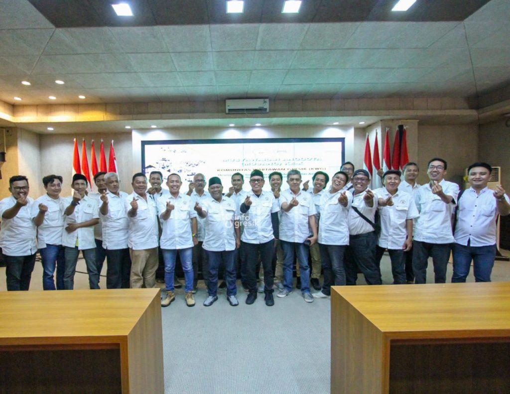 Pengurus dan anggota KWG. (Ist/Infogresik)