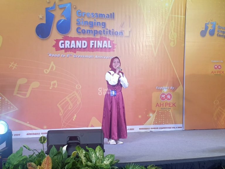 Salah satu peserta GSC Vol.4 asal Kabupaten Bangkalan Madura saat menyanyi. (Foto: Khanif Rosidin/Infogresik)