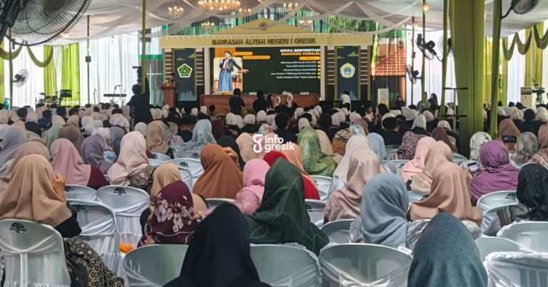 Suasana Tasyakuran Kelulusan di MAN 1 Gresik. (Foto: Ist/Infogresik)