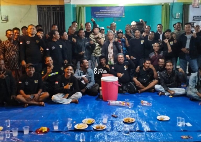 Suasana peresmian Kantor Laskar Pantura Bersatu. (Foto: Ist/InfoGresik)