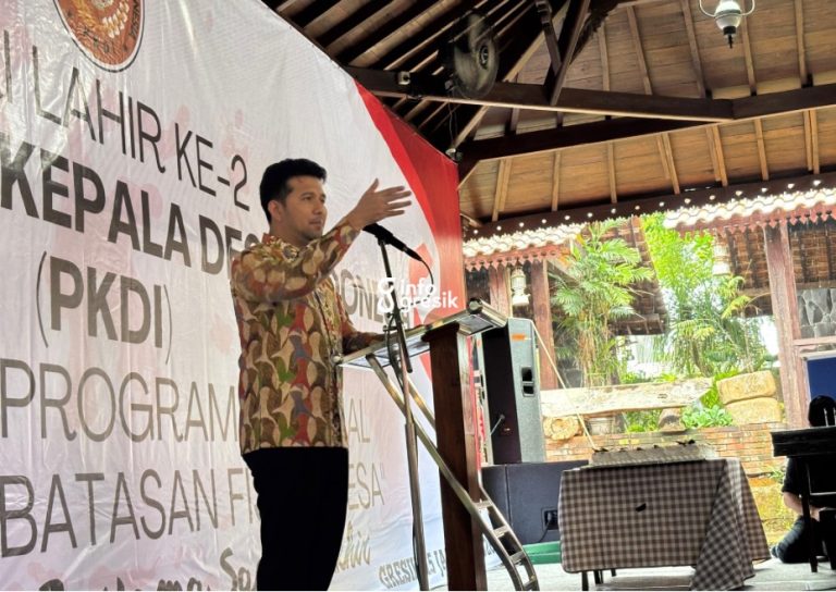 Wakil Gubernur Jawa Timur Emil Elestianto Dardak menghadiri peringatan Hari Ulang Tahun (HUT) Persatuan Kepala Desa Indonesia (PKDI) ke-2 di Kabupaten Gresik. (Foto: Khanif Rosidin/Infogresik)