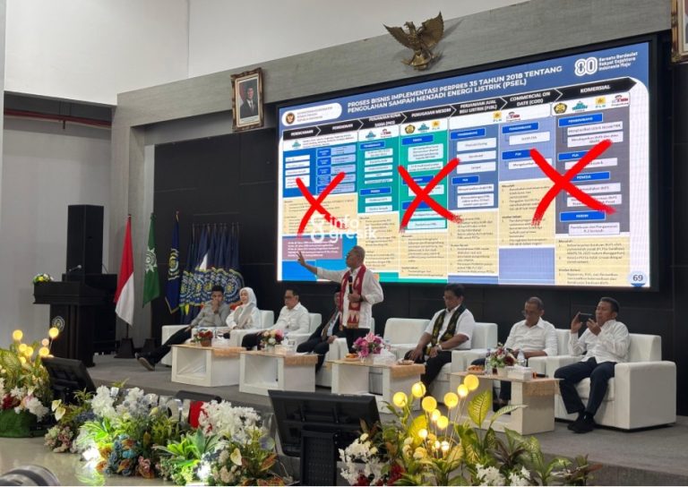 Di Unmuh Gresik, Menko Pangan Zulhas Dorong Kampus Perkuat Riset untuk Swasembada Pangan Menko Pangan Zulkifli Hasan saat menghadiri kegiatan di Unmuh Gresik. (Foto: Khanif Rosidin/Infogresik)