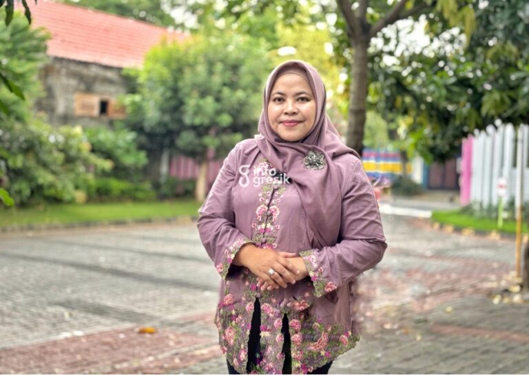 Anggota DPRD Gresik, Ricke Mayumi, yang dikenal sebagai “Kartini UMKM”. (Foto: Khanif Rosidin/Infogresik)