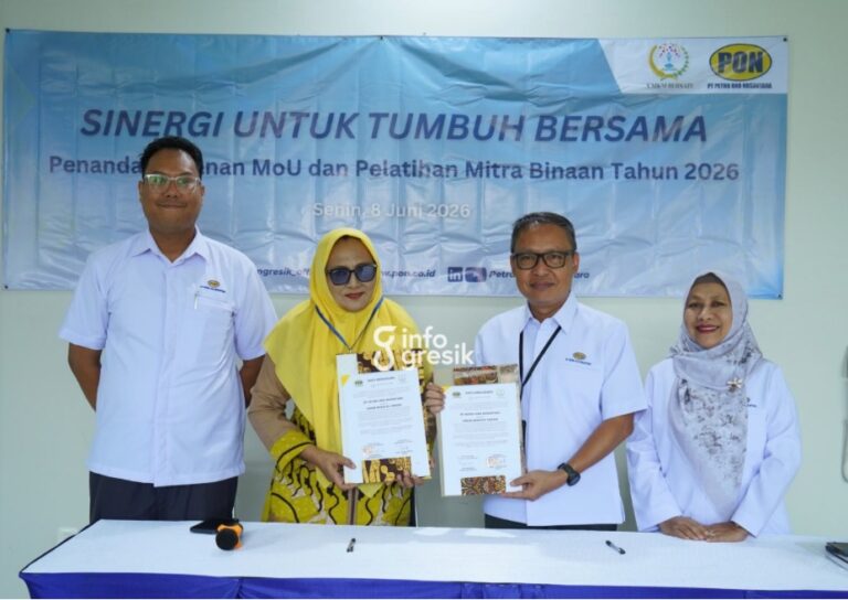 PT Petro Oxo Nusantara Perkuat UMKM Lewat MoU dan Pelatihan Mitra Binaan 2026 Penandatanganan Nota Kesepahaman (MoU) antara PT Petro Oxo Nusantara dan para mitra binaan dalam Program Pembinaan UMKM Tahun 2026. (Foto: Ist/Infogresik)