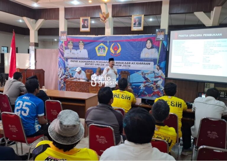 Targetkan Emas Porprov Jatim 2027, KONI Matangkan Persiapan Bupati Gresik Cup 2026 Pengurus KONI Gresik menggelar rapat koordinasi untuk mematangkan persiapan Bupati Gresik Cup 2026 di Ruang Putri Mijil, Pendopo Bupati Gresik. (Foto: Ist/Infogresik)