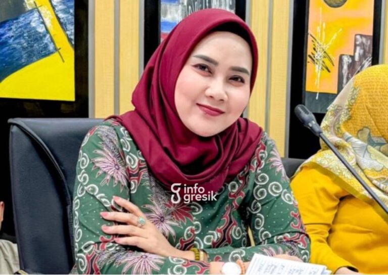 Oknum ASN Gresik Jadi Tersangka Penipuan CPNS, Kuasa Hukum Anton Apresiasi Gerak Cepat Polisi Pengacara tersangka Anton, Debby Puspita Sari, S.H. (Foto: Ist/Infogresik)